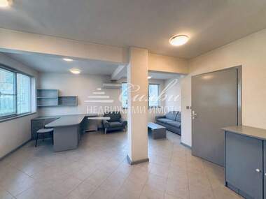 For sale - Office in Center,  Shumen