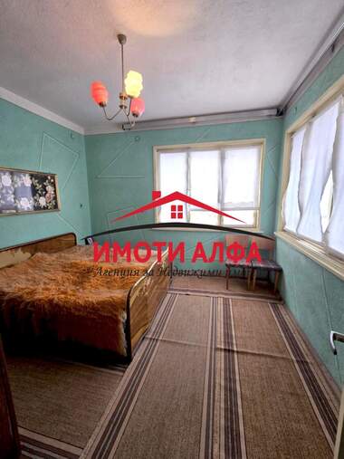 Продажа - Этаж дома в Дружба 1,  Хасково