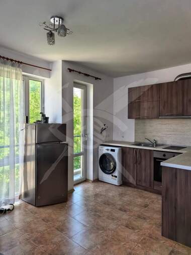 For rent - Apartment in Kolhozen pazar,  Varna