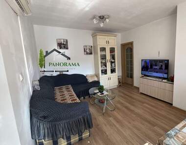 Vânzare - Apartament în Center,  Șumen