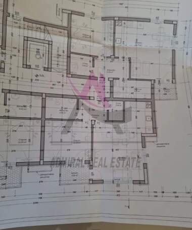Продажба - Апартамент в Изгрев,  Варна