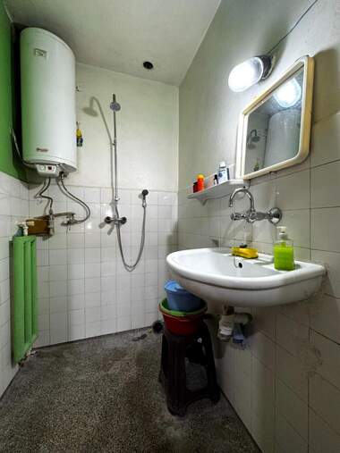 Продажба - Къща в Родина 1,  Русе