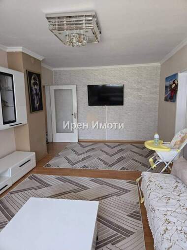 Vânzare - Apartament în Diana,  Iambol