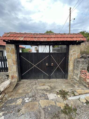 Închiriere - Casă în Brestovo,  Lovece
