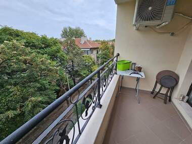 Închiriere - Apartament în Mladejki hălm,  Plovdiv