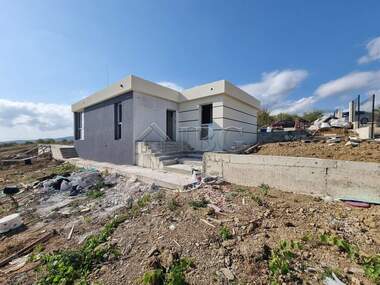 For sale - House in Banya,  Burgas