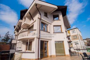 Verkauf - Haus in Nadejda 4,  Sovia