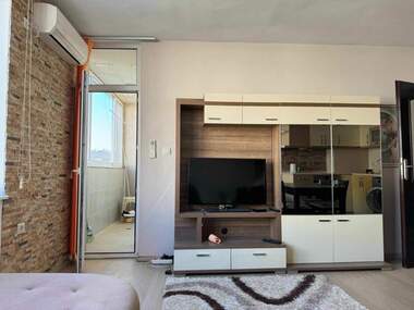 Vânzare - Apartament în Văzrojdenți,  Kărdjali