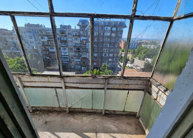 Vânzare - Apartament în Drujba 3,  Ruse