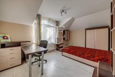 Închiriere - Casă în Simeonovo,  Sofia