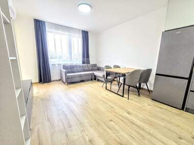 Verkauf - Wohnung in Mladost 1,  Warna