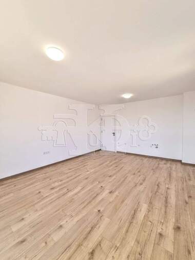 Verkauf - Wohnung in Wazrajdane 3,  Warna
