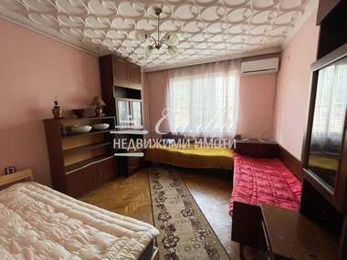 For sale - Apartment in Pazara,  Shumen