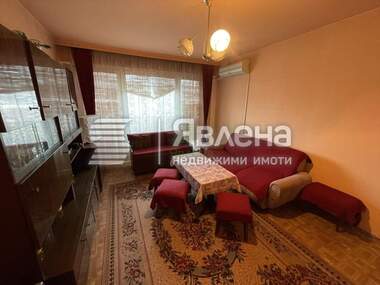 Продажа - Квартира в Карнобат,  Бургас