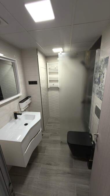 Продажба - Апартамент в Дружба 3,  Русе