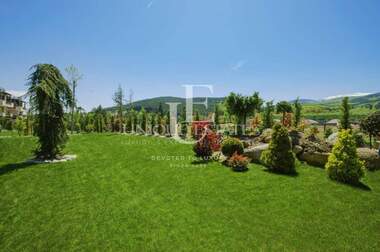 Închiriere - Casă în Simeonovo,  Sofia