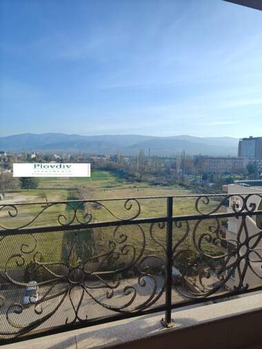 Închiriere - Apartament în Văstaniceeski,  Plovdiv