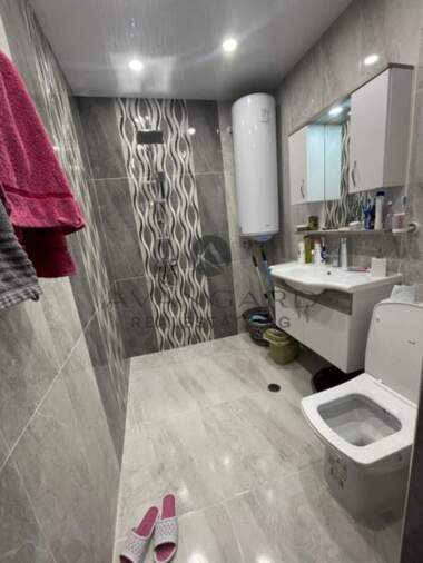 For sale - Apartment in Kiuchuk Parij,  Plovdiv