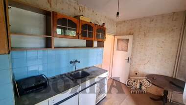 Vânzare - Apartament în Rodina 1,  Ruse