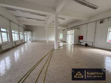 For rent - Office in Promishlena zona-Sever,  Haskovo
