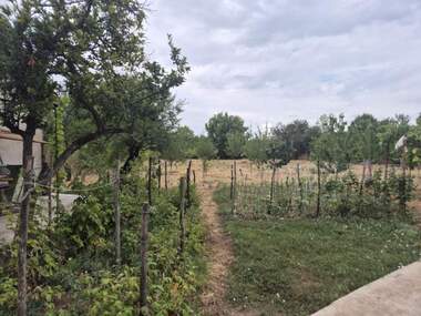 Vânzare - Casă în Botunia,  Vrața