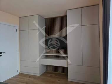 Închiriere - Apartament în Lagera,  Sofia
