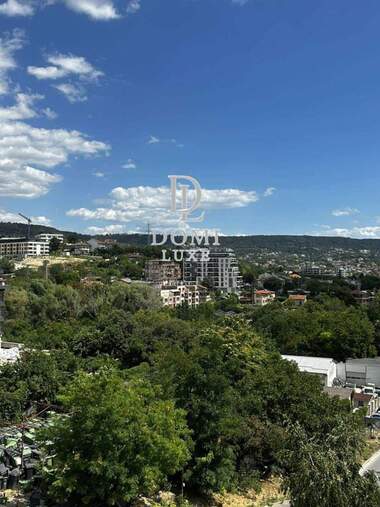 Продажба - Апартамент в Изгрев,  Варна