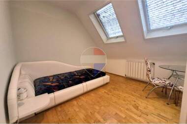 Vânzare - Apartament în Sportna zala,  Varna