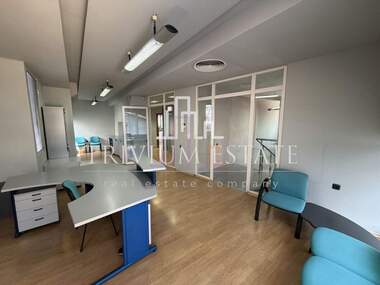 Satış - Bina olarak Industrialna zona-Trakia,  Plovdiv