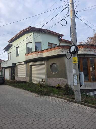 Verkauf - Haus in Brestowiza,  Plowdiw