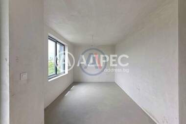 For sale - Apartment in Nadejda 1,  Sofia