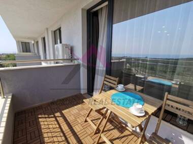For rent - Apartment in Saints Constantine and Helena,  Varna