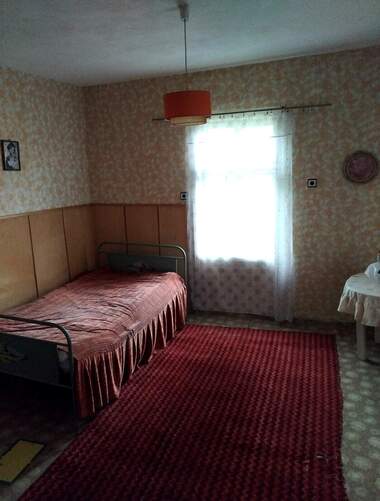 Продажба - Къща в Згурово,  Кюстендил