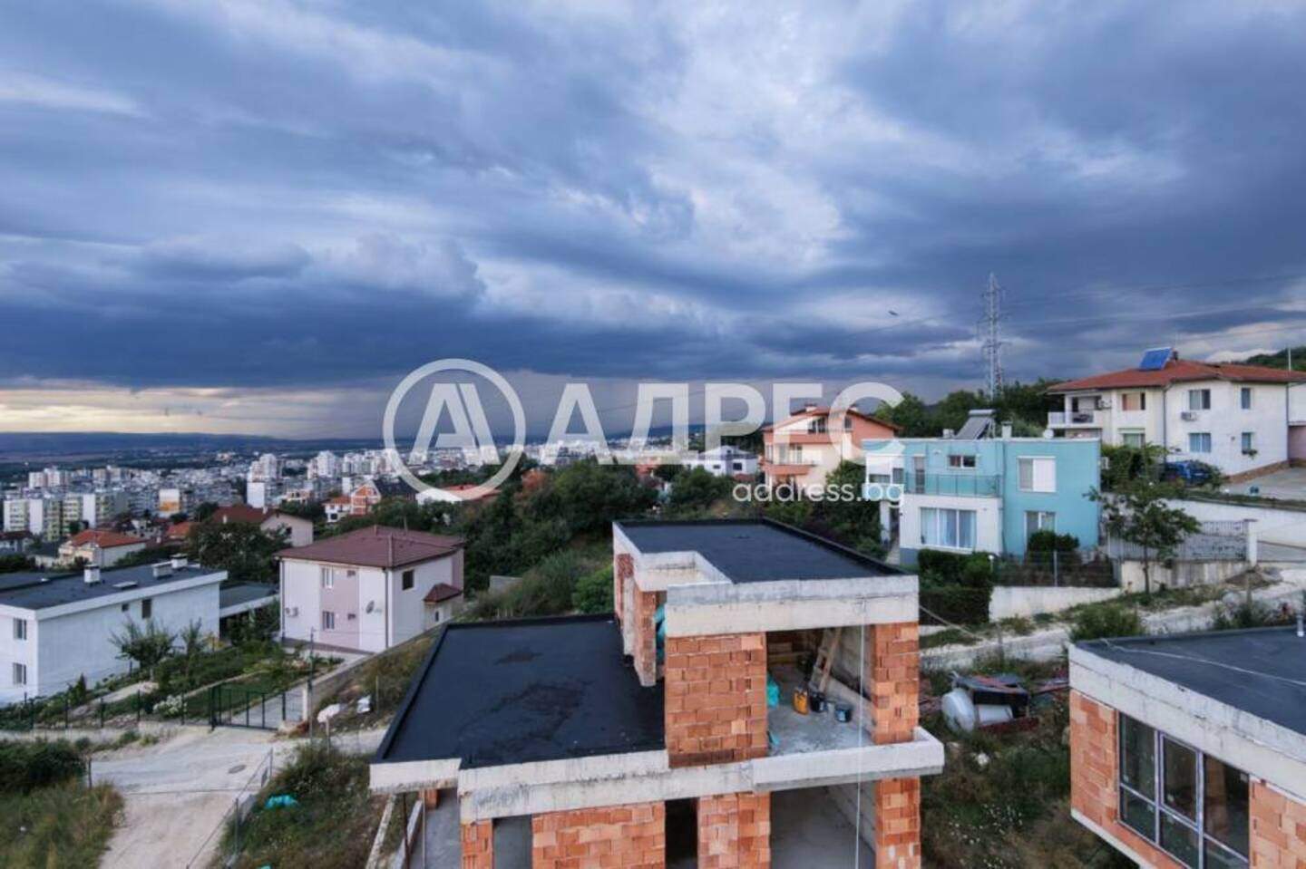 House in Vazrazhdane 2, Varna – photo 9