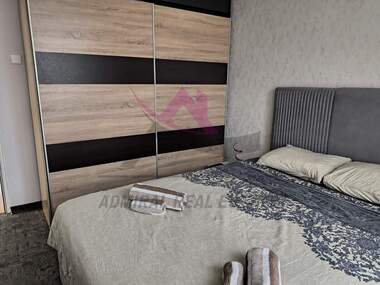 Închiriere - Apartament în Ceaîka,  Varna