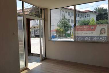 Ενοίκιο - Γραφείο σε Разлог,  Благоевград