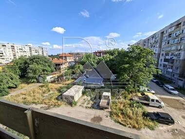 For sale - Apartment in Izgrev,  Plovdiv