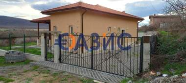 For sale - House in Ravadinovo,  Burgas