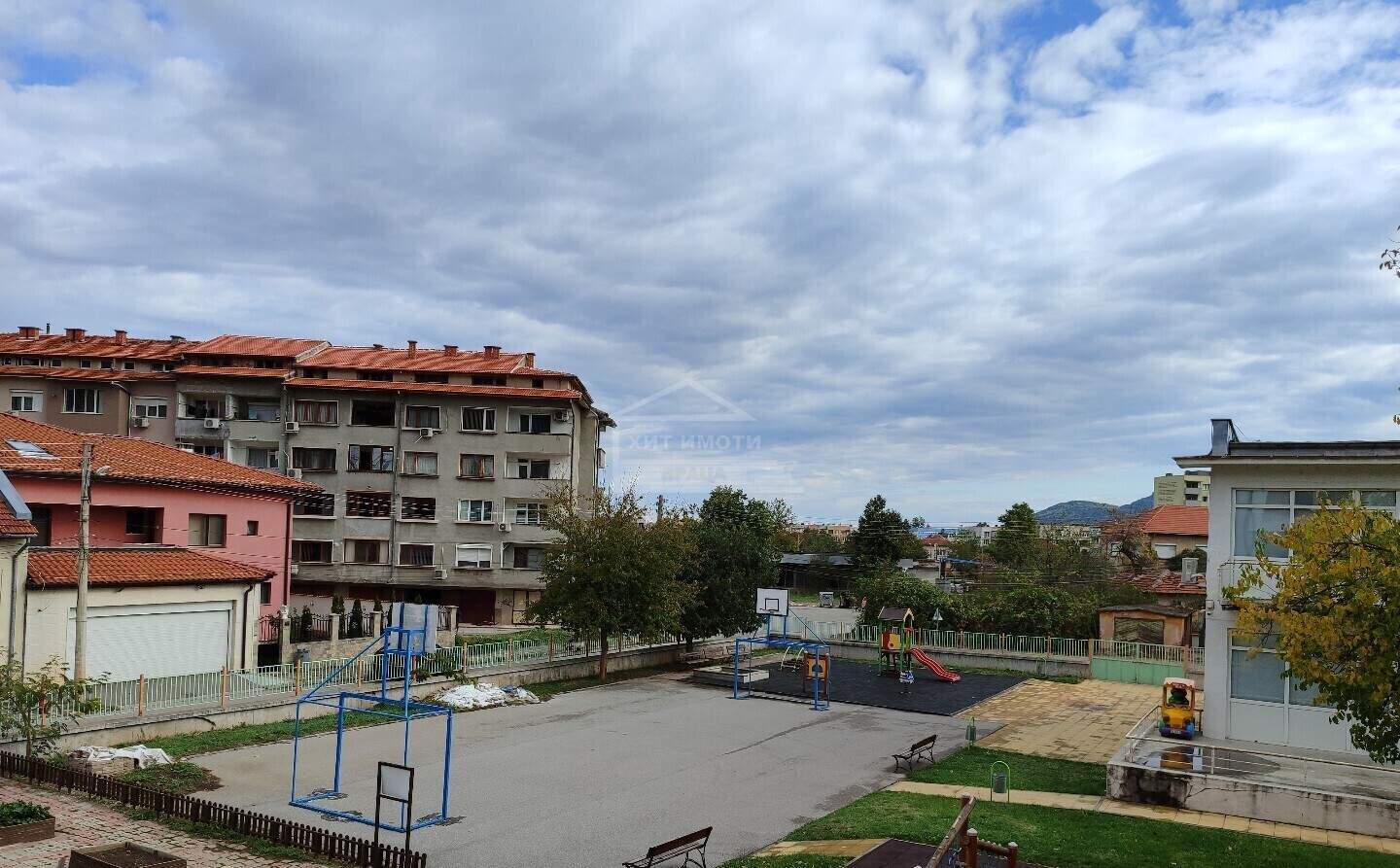 Продава Тристаен Апартамент в Център, Враца 171,200 € - ХИТ ИМОТИ ...