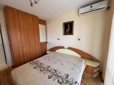 Vânzare - Apartament în Ialta,  Ruse