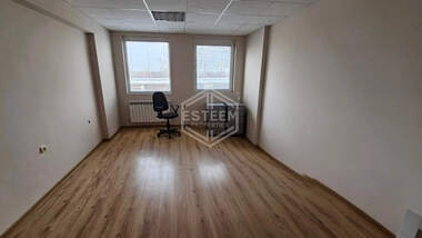Miete - Büro in Promischlena zona - Iztok,  Ruse