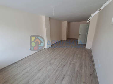 Vânzare - Apartament în Țarevo,  Burgas