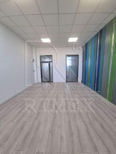 For rent - Office in Vastanicheski,  Plovdiv