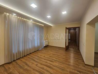 Satış - Apartman olarak Kiuçuk Parij,  Plovdiv