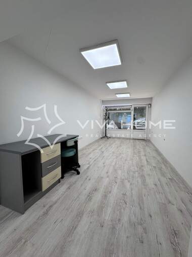 For sale - Store/Office/Storage/Beauty saloon/Venue/Dental office in Center,  Varna