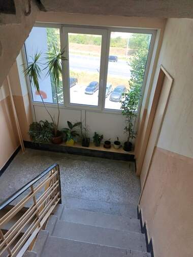 Продажба - Апартамент във Възраждане 2,  Варна