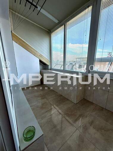 For rent - Apartment in Kolhozen pazar,  Varna
