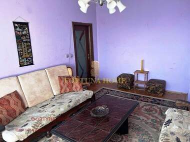 Vânzare - Apartament în Avtogara,  Varna