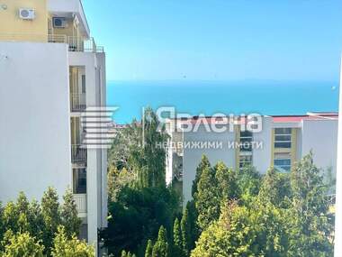 Продажба - Апартамент в Свети Влас,  Бургас