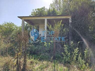 Vânzare - Spațiu industrial în Sadina,  Tărgoviștie